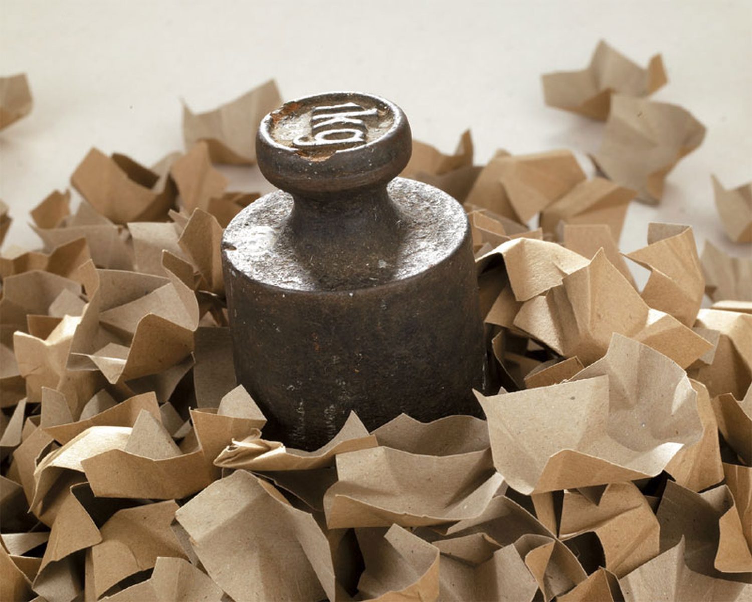 DECOFILL dekorative Papier-Verpackungschips Polsterchips, wei beidseitig, 400 Liter